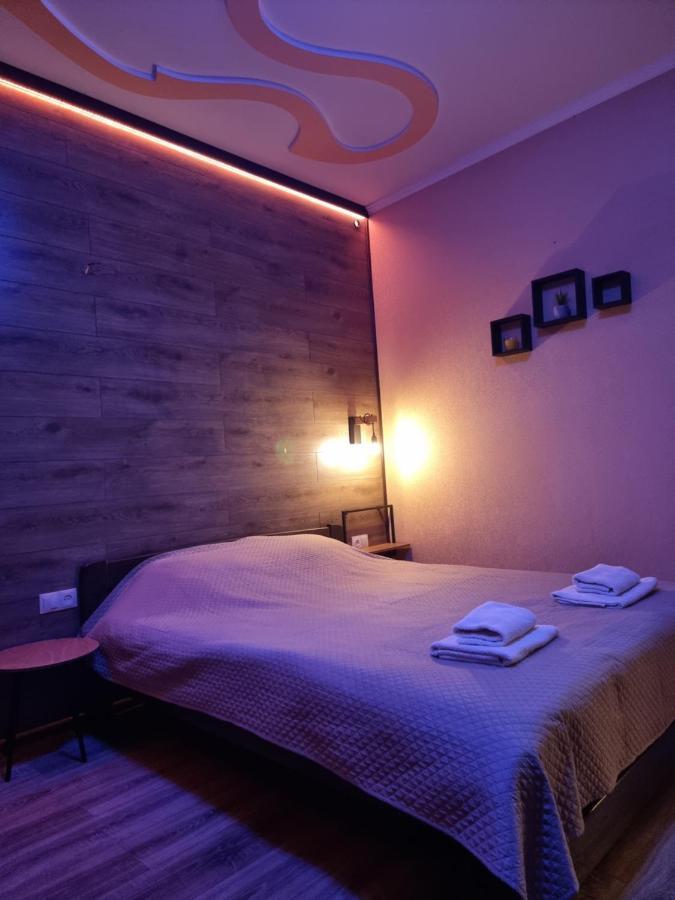 Petropavlivska Apartment Тиха Вуличка В Центрі Старого Міста Kamieniec Podolski Zewnętrze zdjęcie