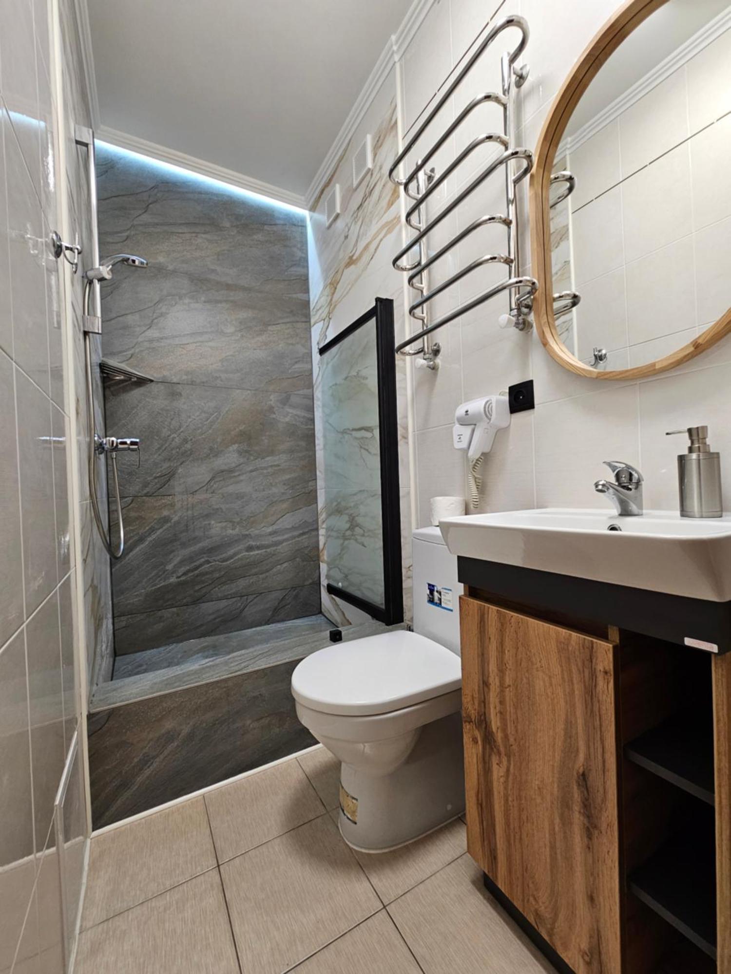 Petropavlivska Apartment Тиха Вуличка В Центрі Старого Міста Kamieniec Podolski Zewnętrze zdjęcie